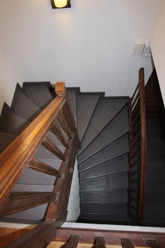 Carrelage d'escalier